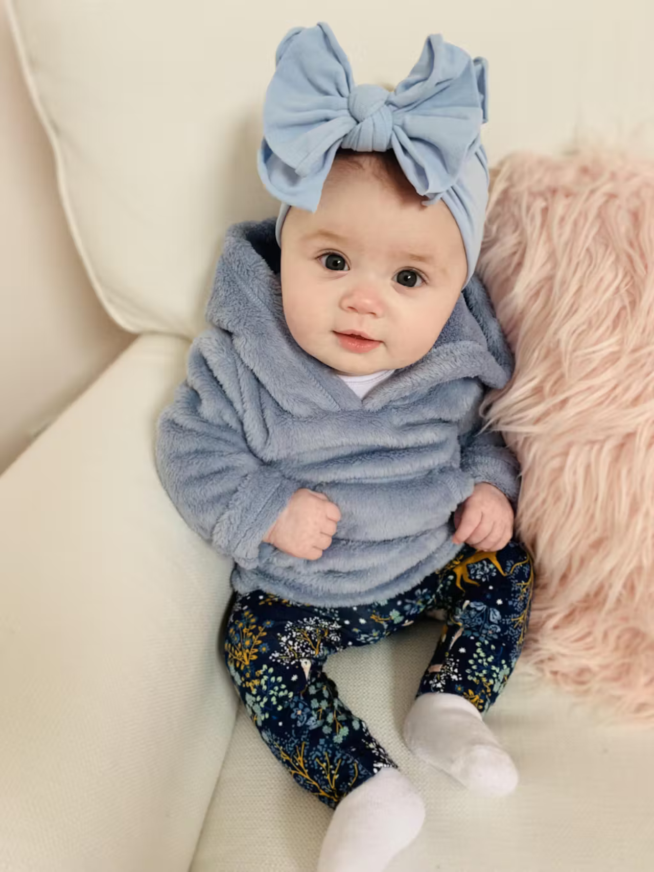 FAB-BOW-LOUS: dusty blue