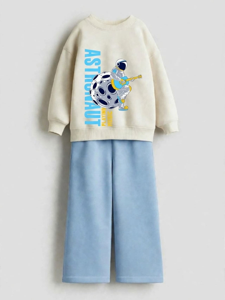 Astronaut Playing Music Sweatshirt & Wide-Leg Pants Set - Cream & Sky Blue