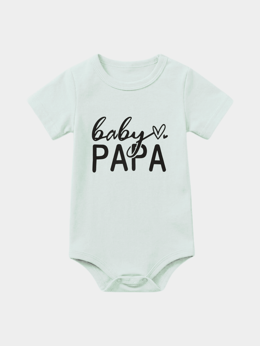"Baby Papa" Heart Graphic Bodysuit – Soft Mint Green