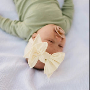 Cute Off White Princess Bow