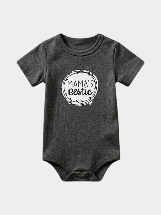 "Mama's Bestie" Wreath Graphic Bodysuit – Charcoal Heather